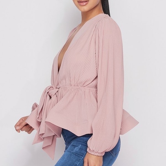 NWT Gracia Balloon Sleeve Tie Front Peplum Blouse - Picture 7 of 8